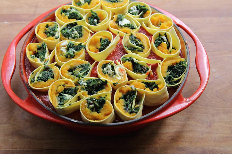 rotolo di pasta with squash and spinach