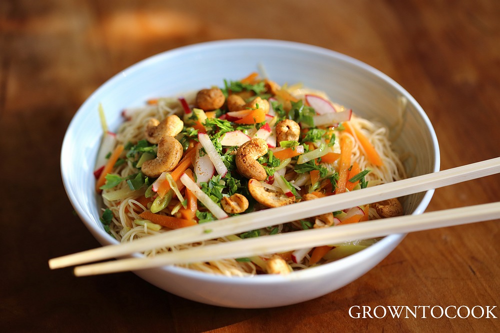 Chinese noodle salad with citrus and spice cashews