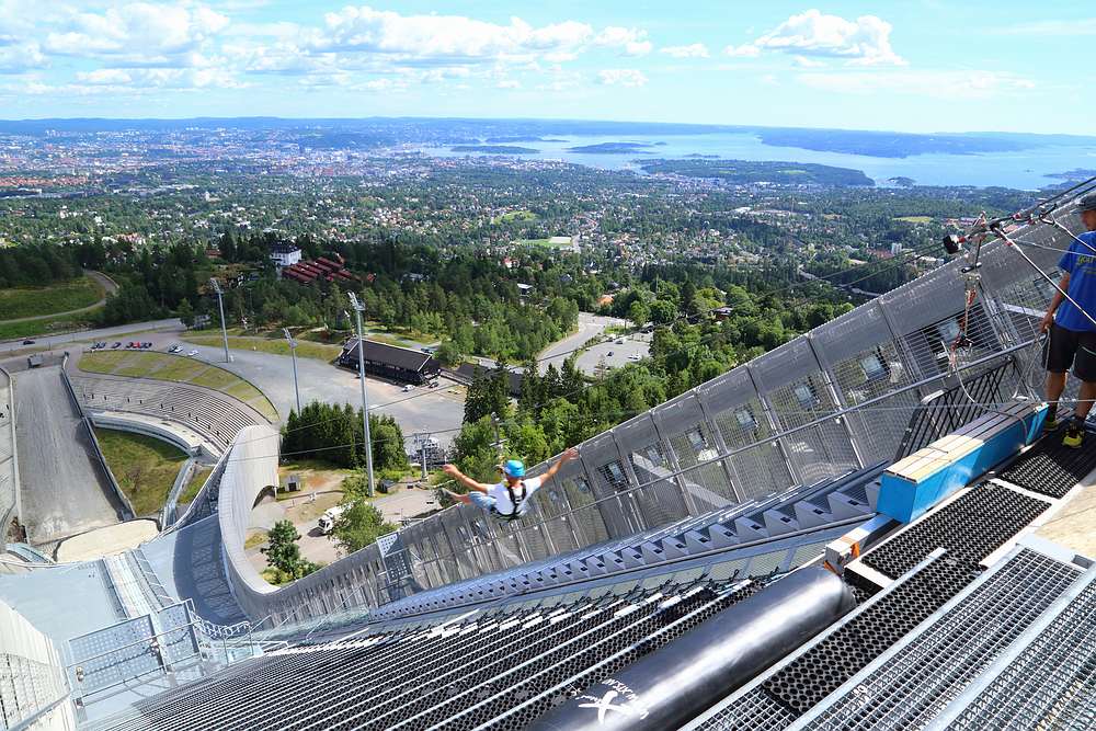 Holmenkollen zip lining