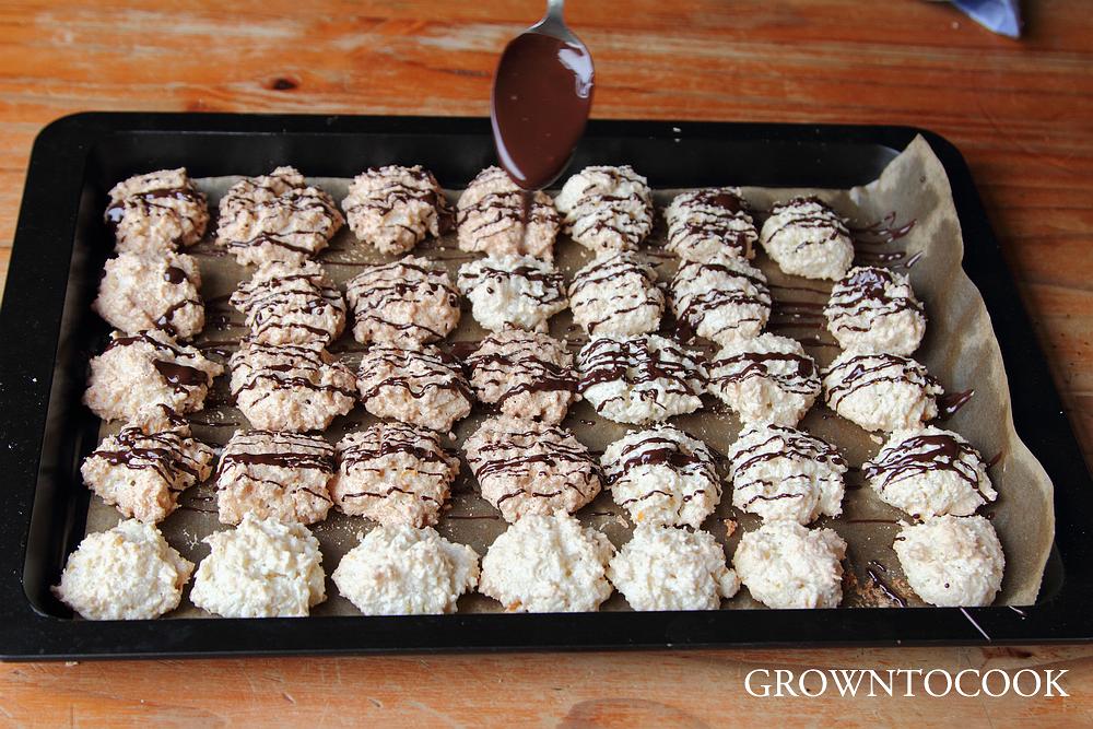 coconut macaroons