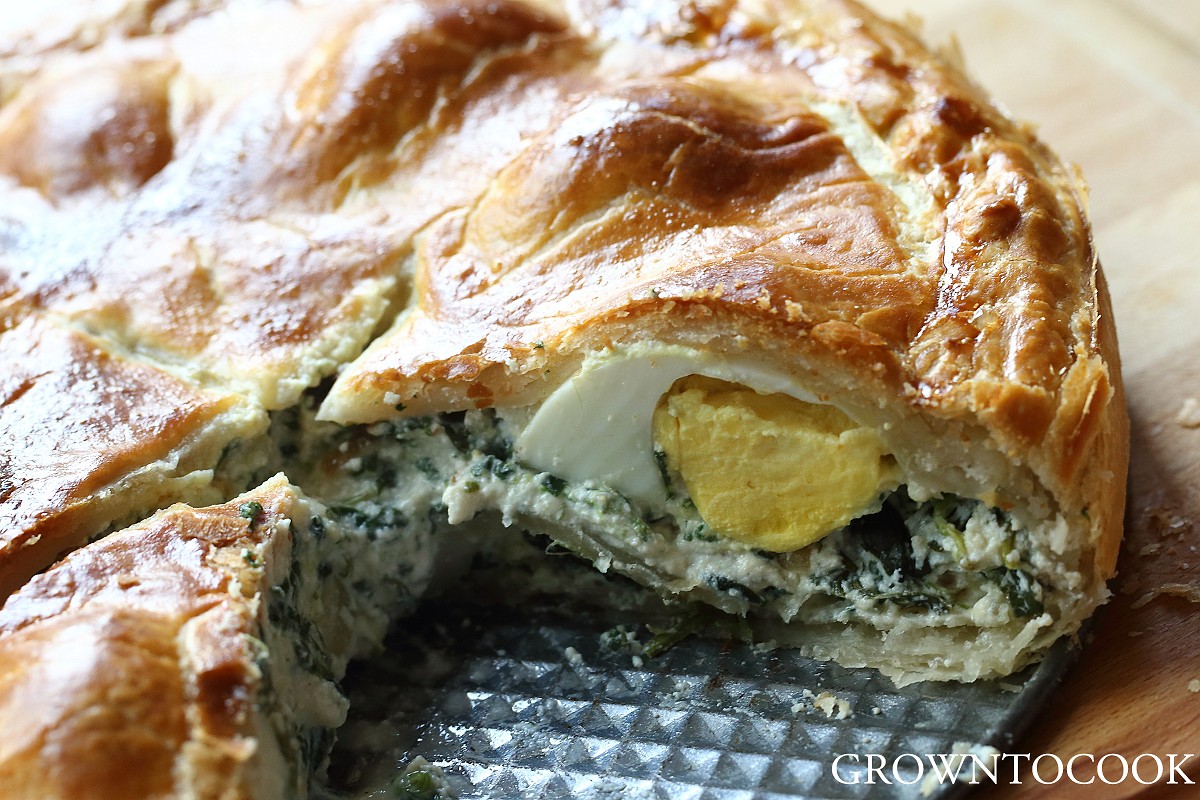 Dandelion and spinach springtime torta