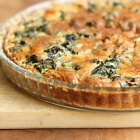 Spinach quiche with buckwheat crust